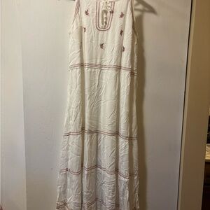 White Maxi Sundress with Pink Embroidery - Unbranded
